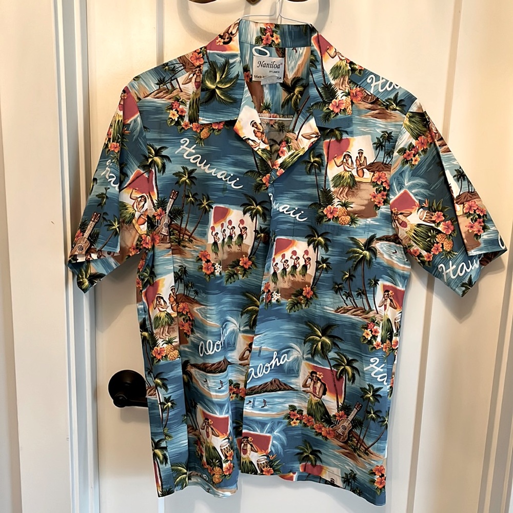 Vintage Hawaiian Shirt. Size Medium